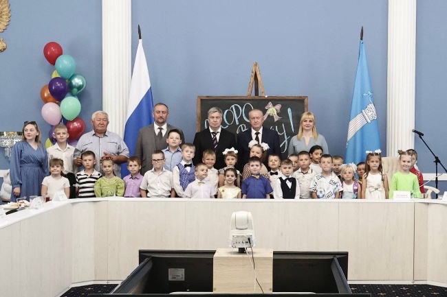 pomogi-sobratsya-v-shkolu-2023
