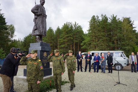 pamyatnik-sovetskomu-soldatu-1