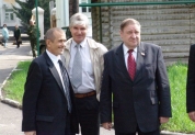 Директор заповедника А.Зубов приветствует депутатов