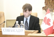 Стив Басадур