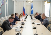Встреча Председателя ЗСО Валерия Малышева и лидеров фракций с врио Губернатора Ульяновской области Алексеем Русских