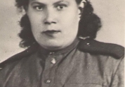 Просина (Караваева) Екатерина Васильевна  1920 г.р.